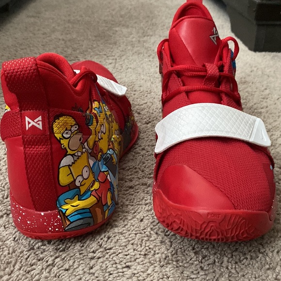 Ryan Nembhards Nike PG 2.5 University Red (Simpsons custom made)